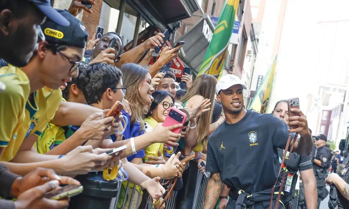 Gabriel Magalhães garante estar pronto para jogo da Seleção contra o Haiti