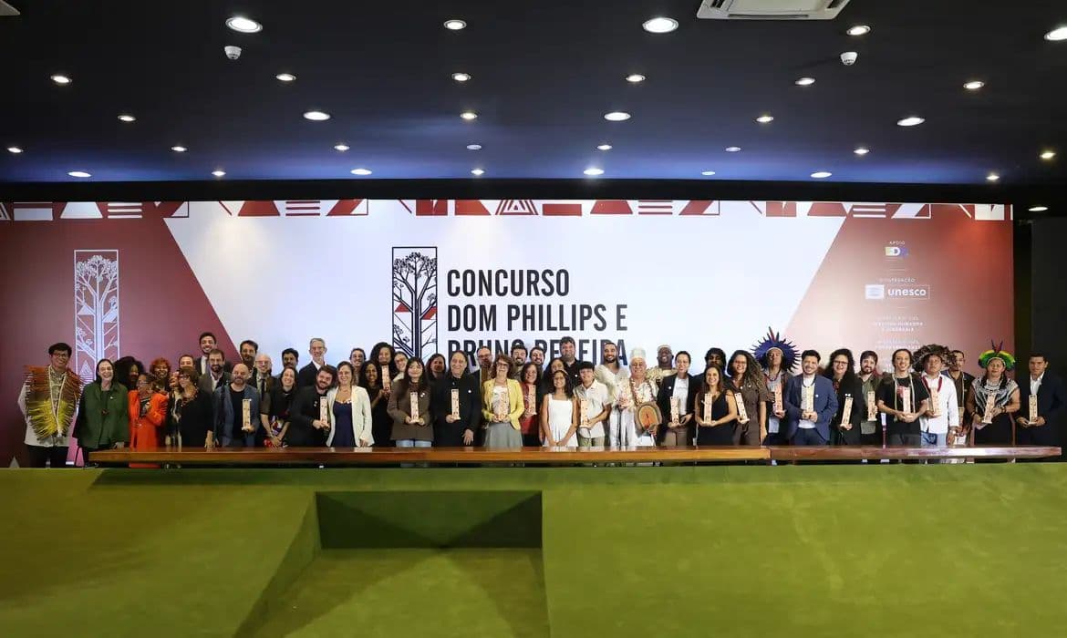 Radioagência Nacional conquista prêmio Dom Phillips e Bruno Pereira