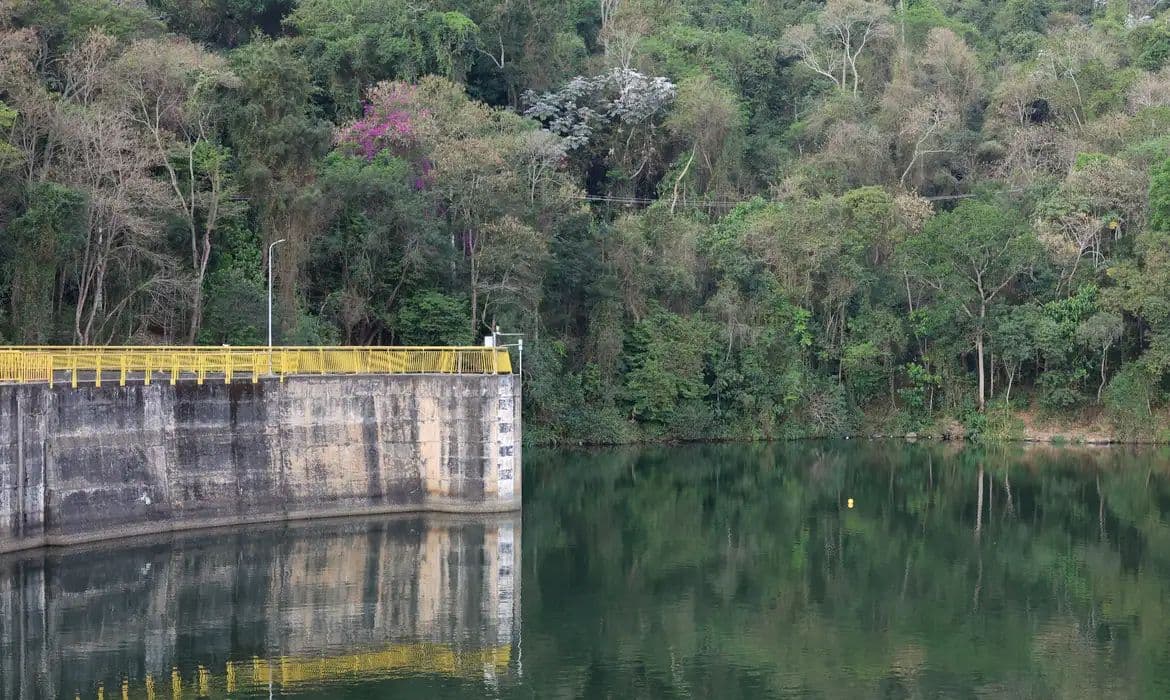 São Paulo amplia captação no Rio Paraíba do Sul para reforçar Cantareira
