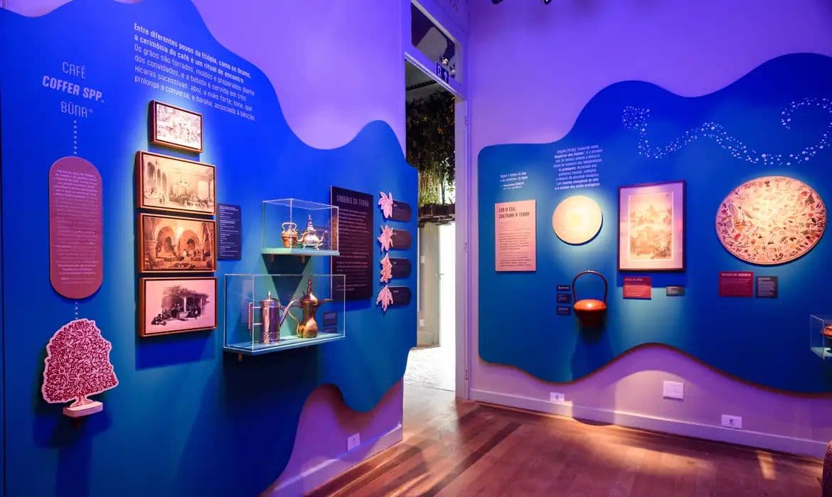 Exposição O Tempo das Plantas convida à reflexão no Jardim Botânico