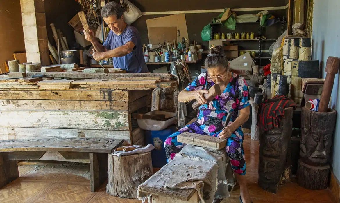 Família de Conceição dos Bugres expõe obras inéditas no Rio de Janeiro