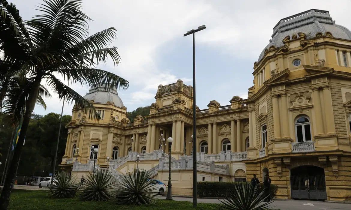 Governo do Rio exonera 30 servidores após escândalo no Instituto Rio Metrópole