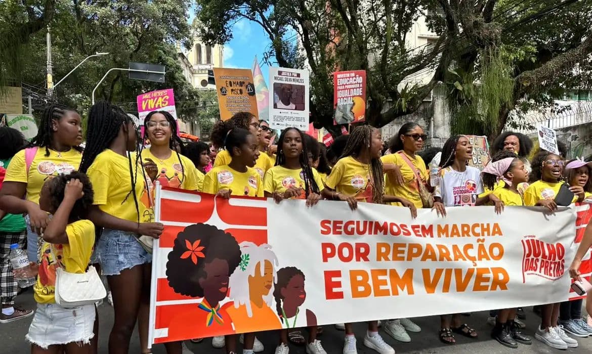 Julho das Pretas mobiliza o Brasil contra o racismo e pela justiça social