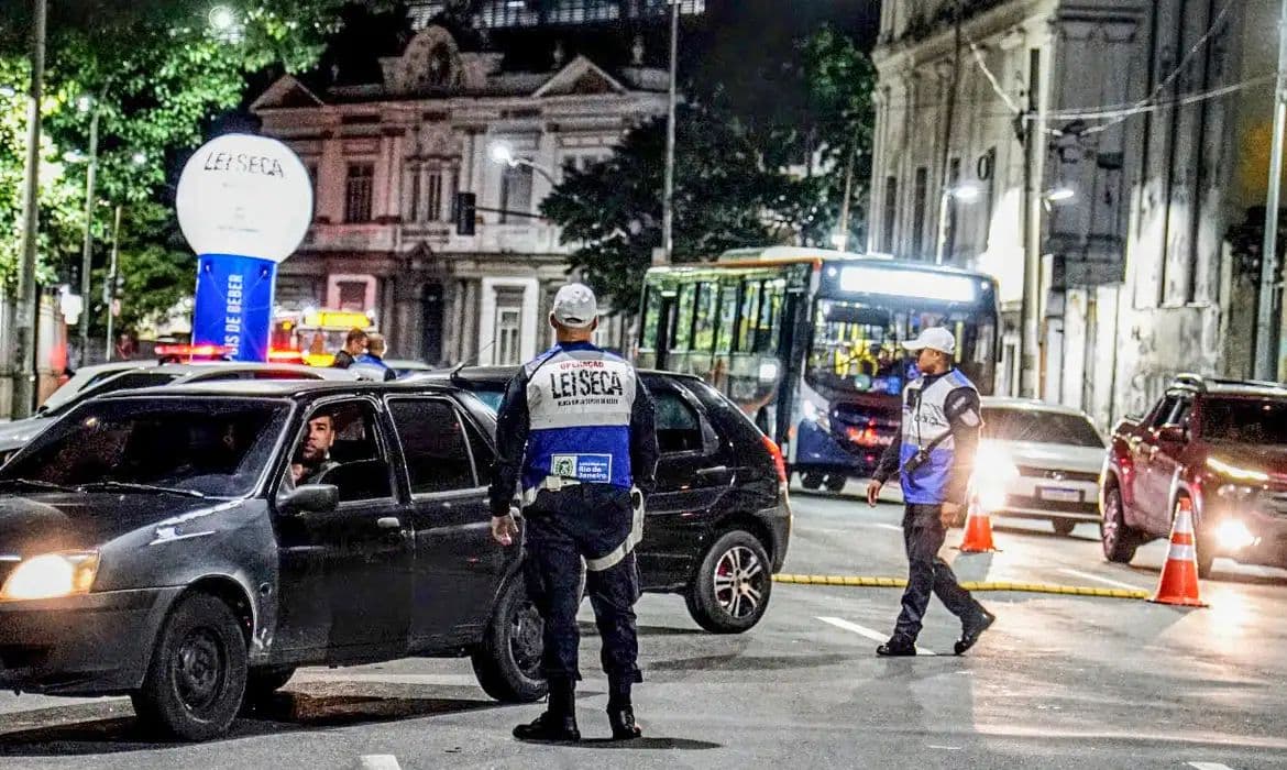 Operação Lei Seca intensifica fiscalização durante jogos da Copa