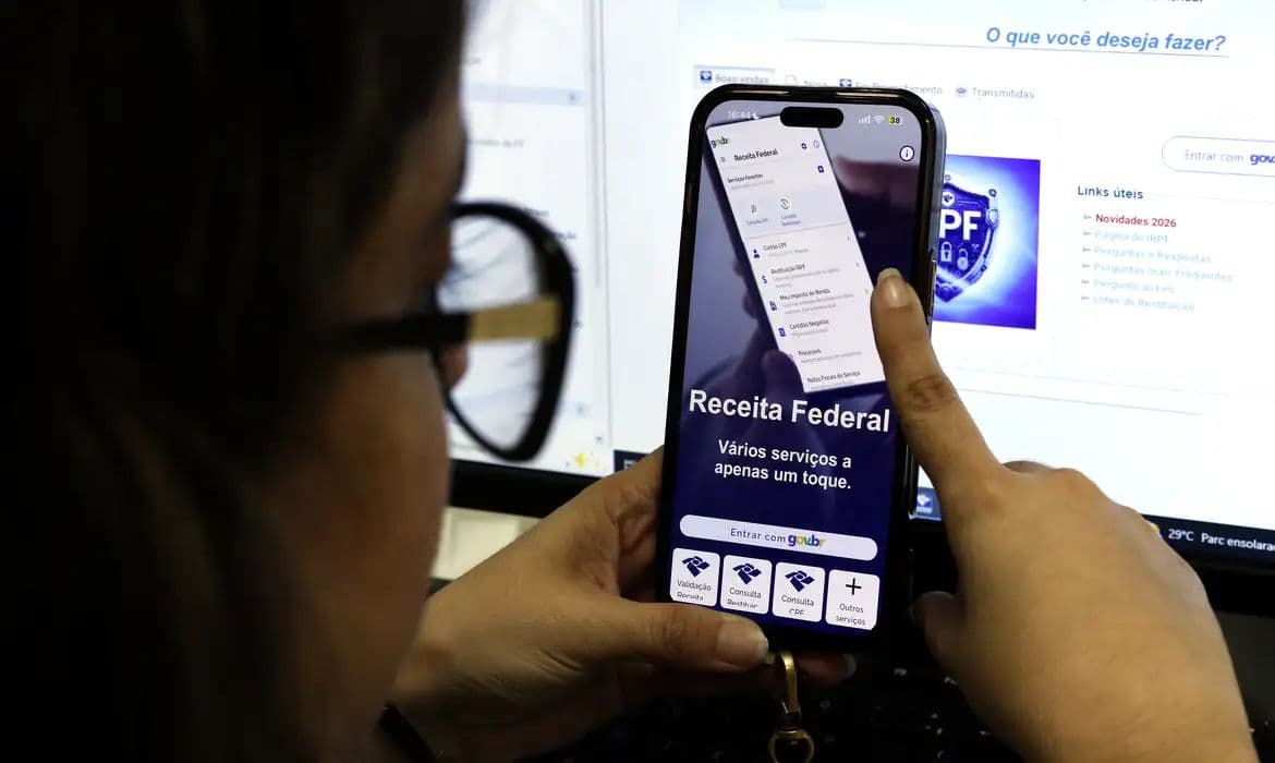 Receita Federal libera terceiro lote de restituição do IR 2026 nesta sexta