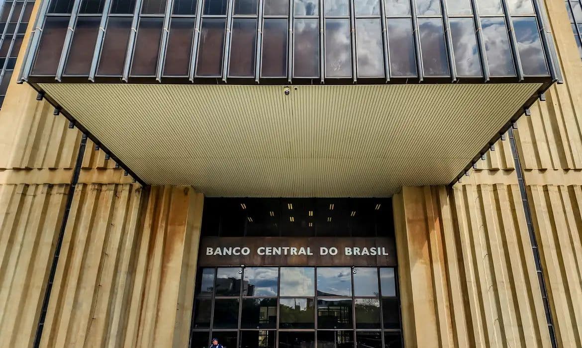Copom inicia reunião para definir nova taxa básica de juros