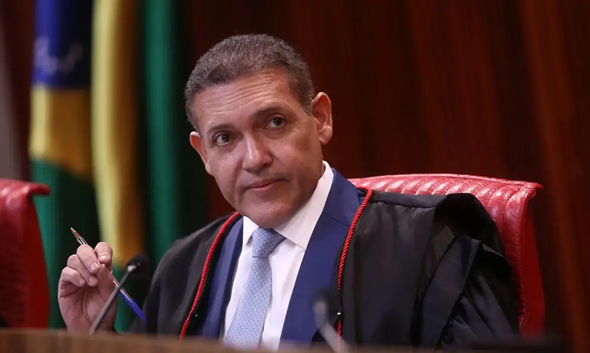 Presidente do TSE reafirma confiança e transparência das urnas eletrônicas