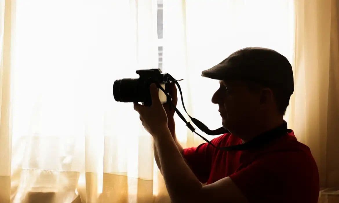 Arte e superação: Fotógrafo desafia capacitismo com novo livro