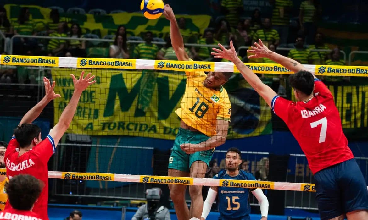Brasil estreia com vitória sobre o Chile no Sul-Americano de Vôlei