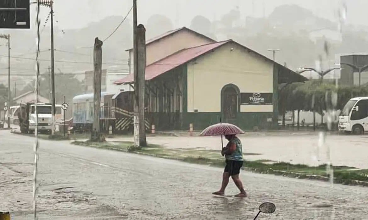 Chuvas avançam pelo Norte e Nordeste nesta quinta-feira (24)