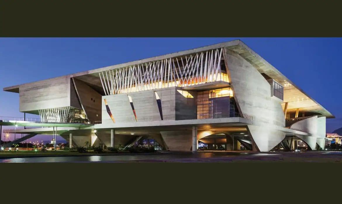 Evento Planos pro Futuro reúne 15 mil jovens no Rio de Janeiro