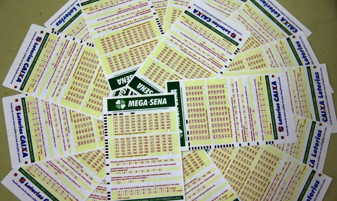 Mega-Sena acumula e prêmio chega a R$ 75 milhões