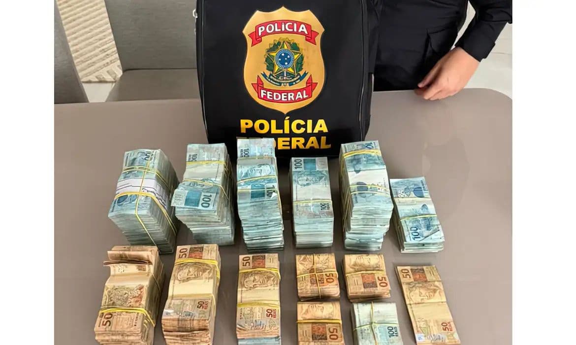 Operação investiga fraudes em licitações e desvios de recursos federais