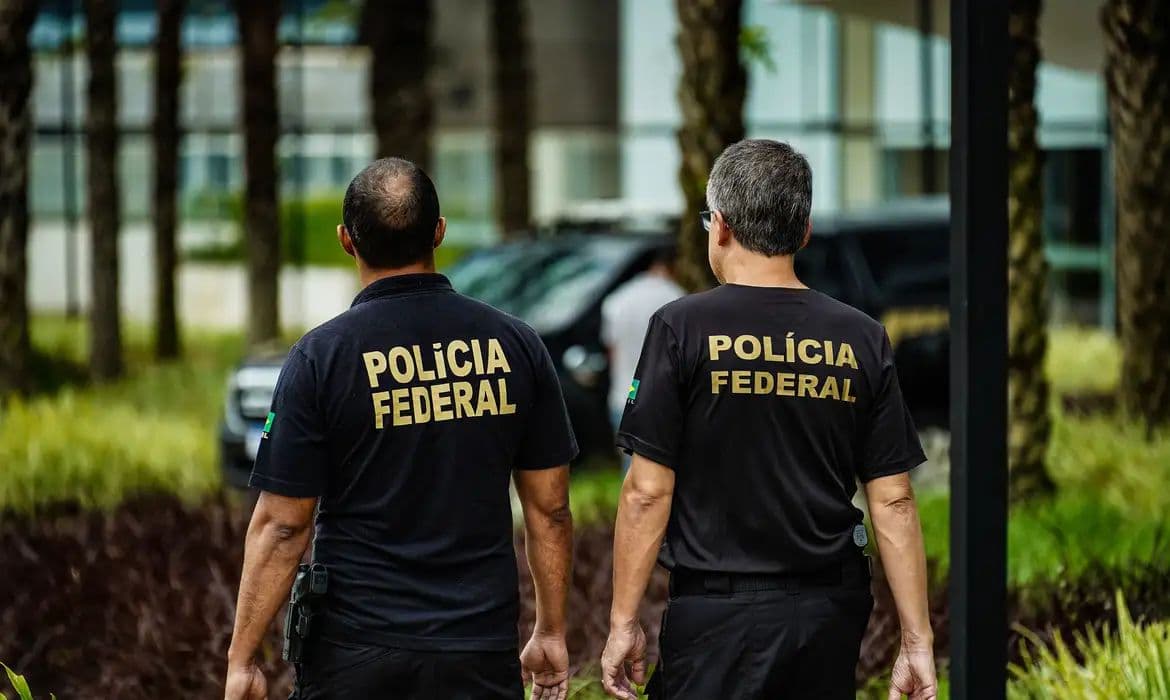 Polícia Federal combate apologia ao nazismo em Valença (RJ)