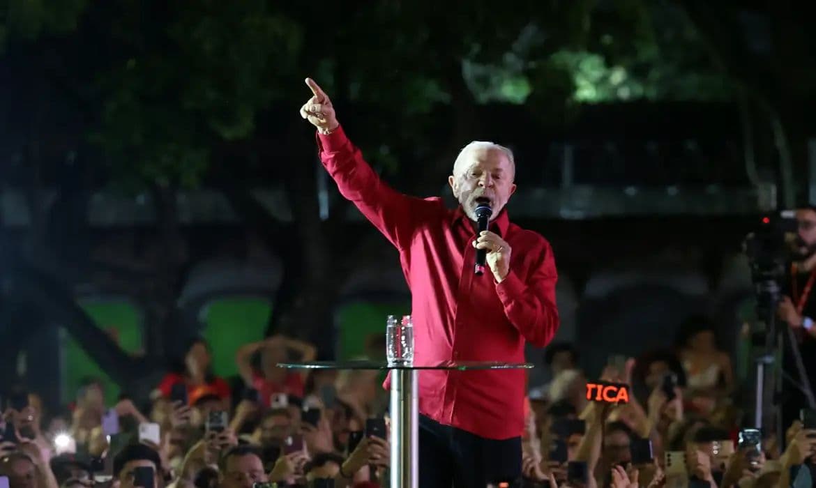 Propostas de Lula: Ministério da Segurança e valorização do salário mínimo