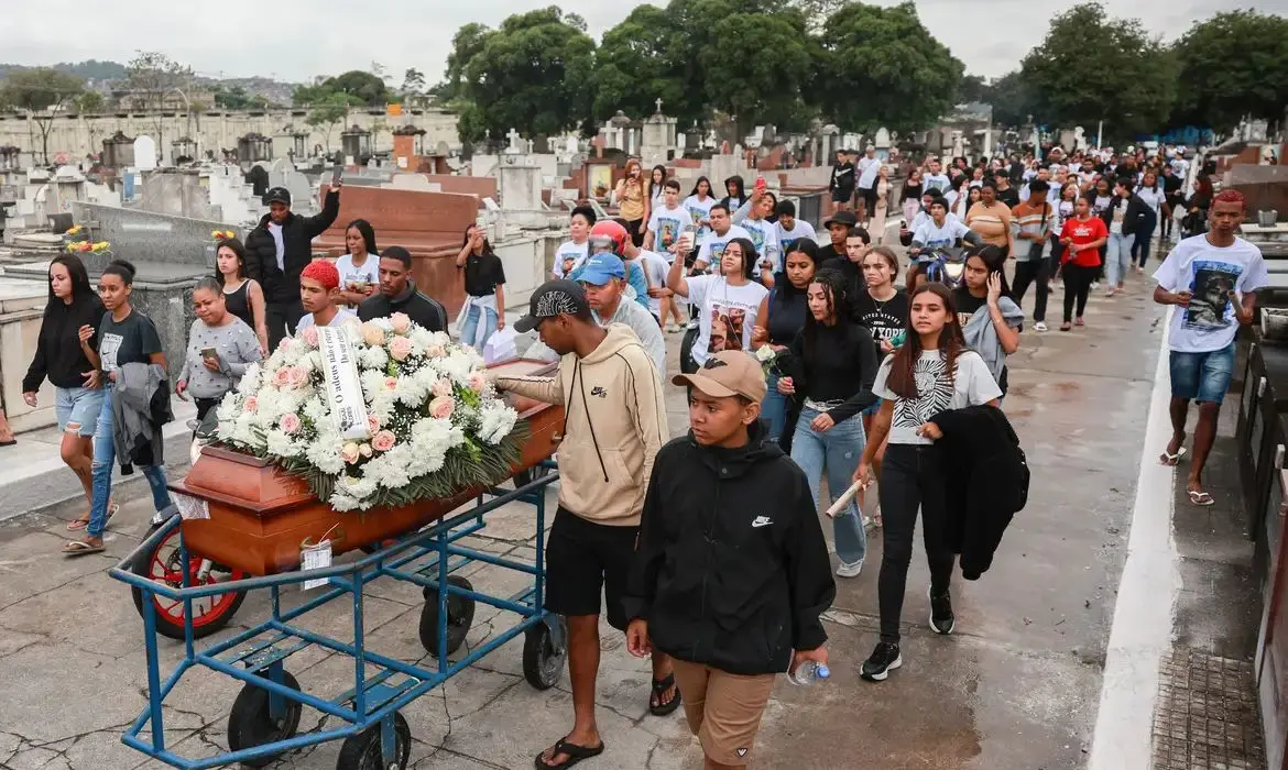 Investigações sobre mortes na Operação Contenção completam um ano
