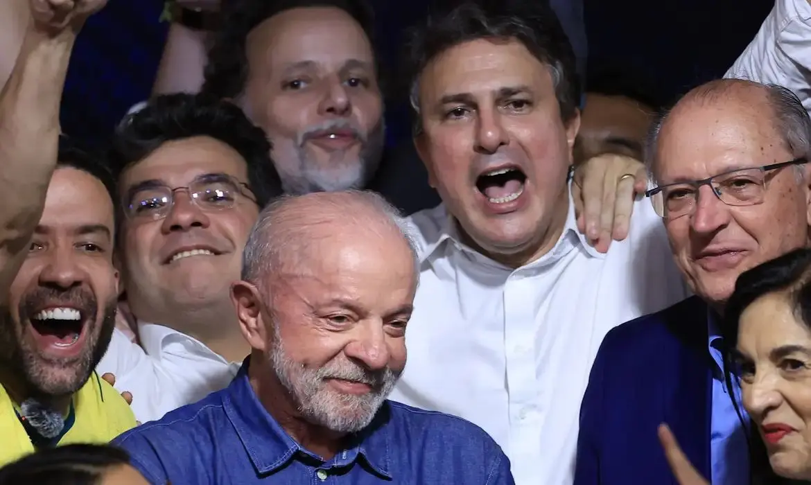 Líderes latino-americanos celebram vitória de Lula nas redes sociais
