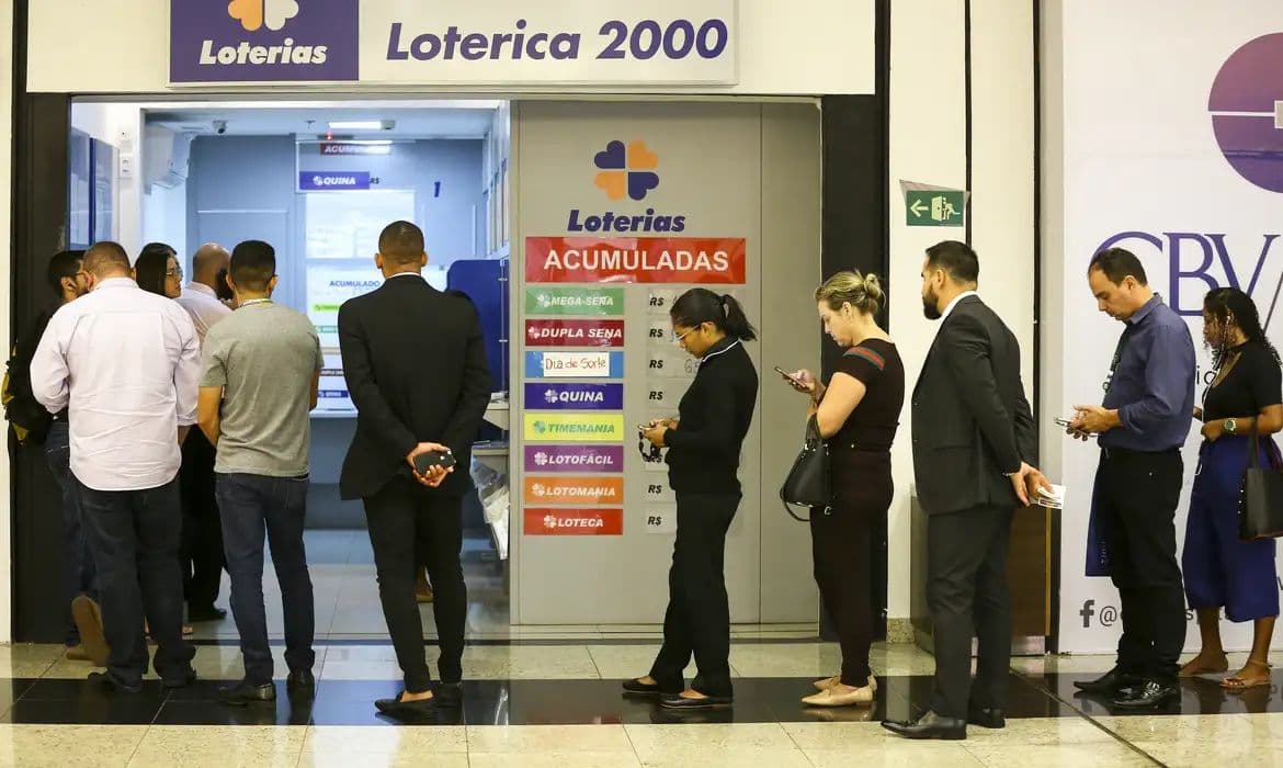 Mega-Sena sorteia prêmio acumulado de R$ 112 milhões neste domingo
