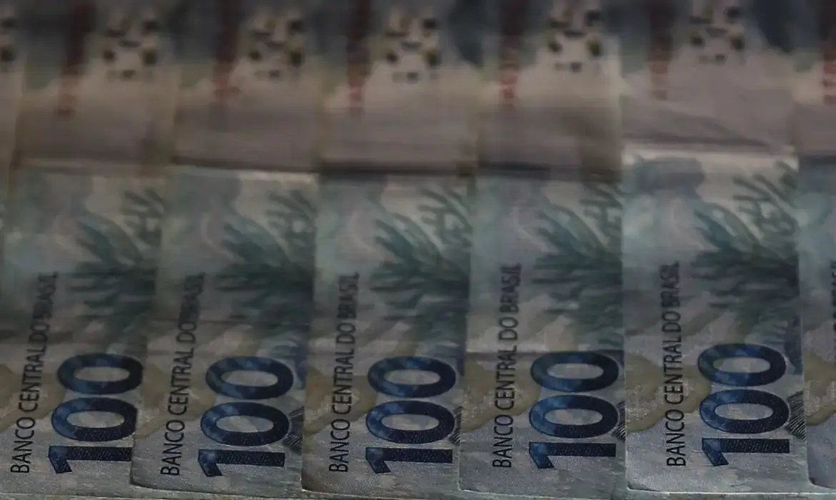 Mercado financeiro eleva projeção da inflação para 5,01% em 2026