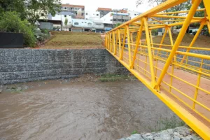 Reforço nas pontes de acesso a Vila Cauhy