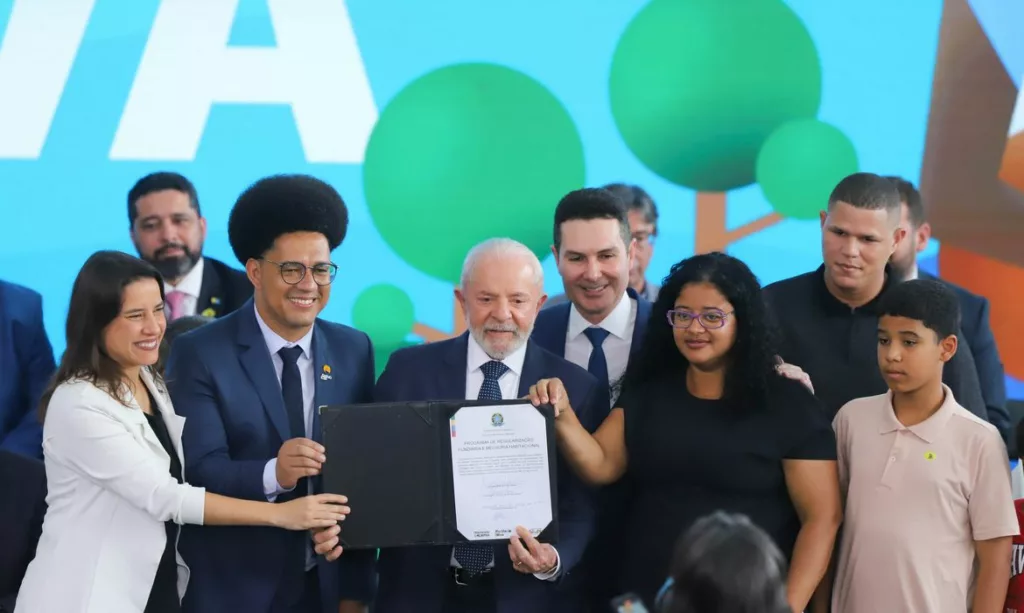 Programa de Urbanização das Favelas Periferia Viva