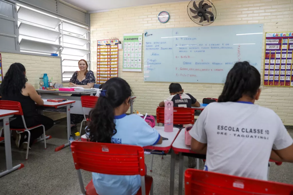 Remanejamento escolar no DF