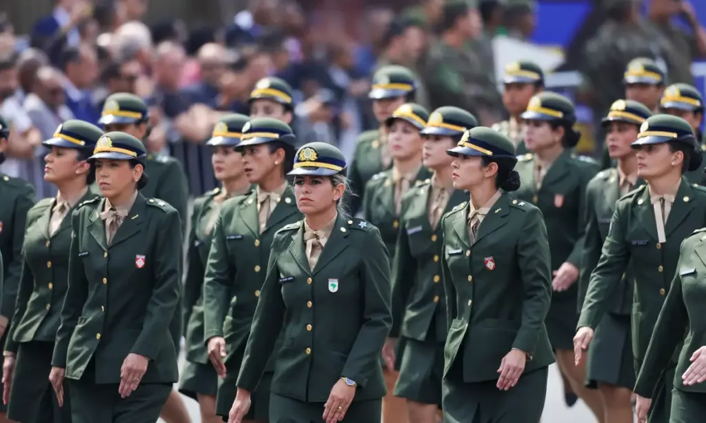 Alistamento Militar Feminino