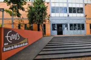 Entrada Escola de Música de Brasília