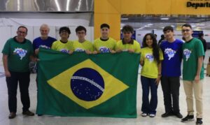 Jovens brasileiros IOAA