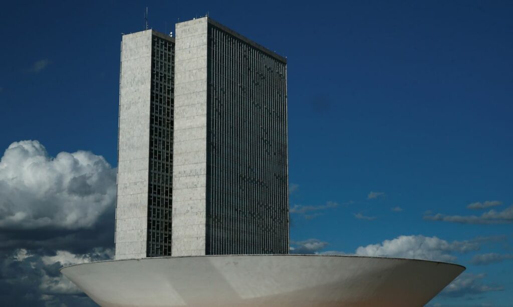 ECA Digital proteção crianças