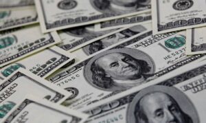 Dólar cai dados emprego