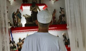 racismo religioso trabalho