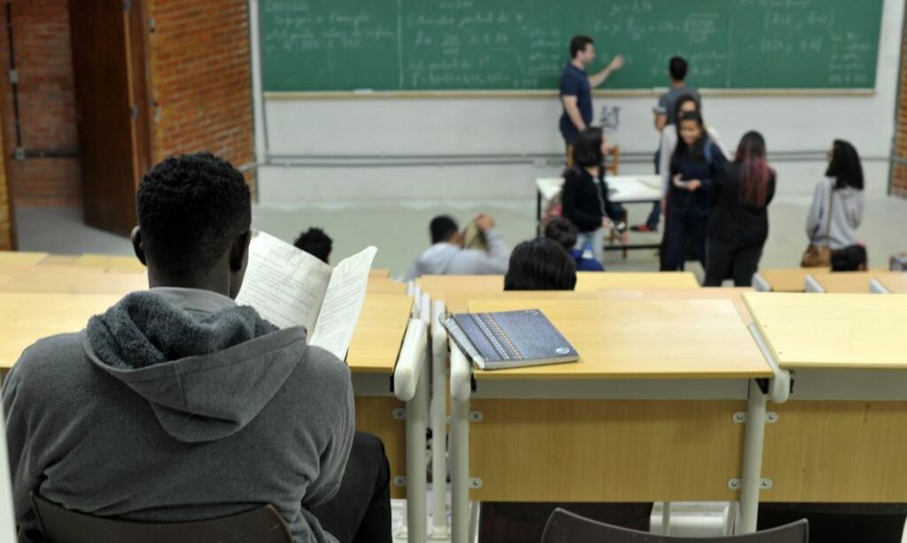 Mestrado doutorado professores rede pública