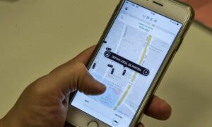 STF vínculo empregatício motoristas apps