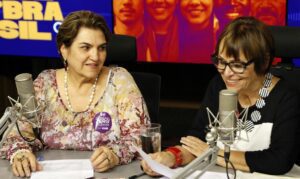 Viva Maria 44 anos Ministra