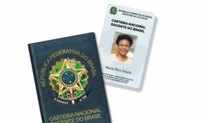 Como solicitar Carteira Docente