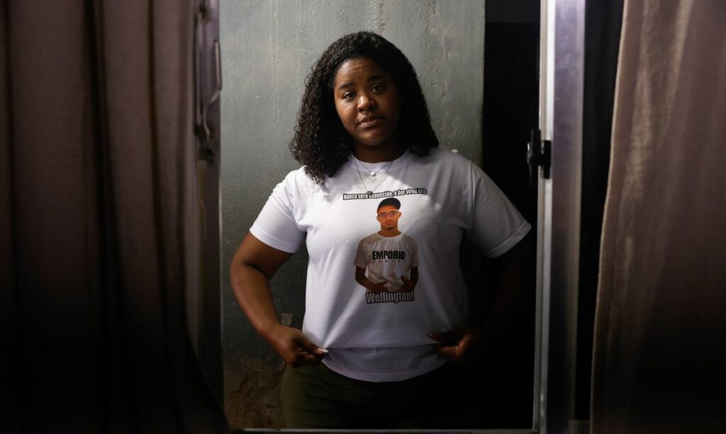 Filho executado mãos atadas