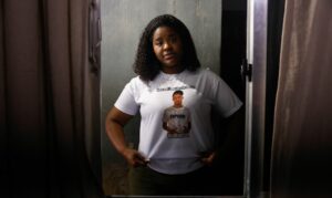 Filho executado mãos atadas