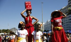 Mulheres negras reparação histórica fundo