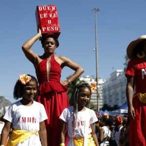Mulheres negras reparação histórica fundo