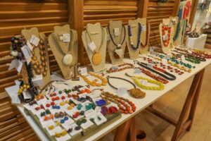 Artesanato Brasília: Presentes de Natal criativos e exclusivos com a identidade do DF