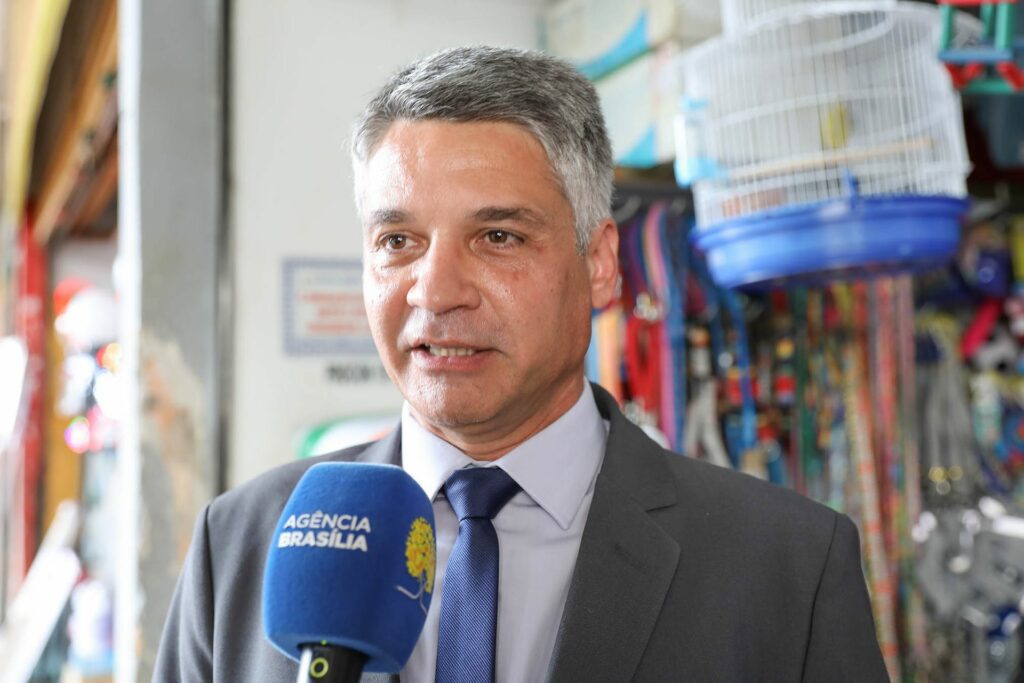 Cartão Ração e Castração DF: Protetores de animais realizam primeiras compras