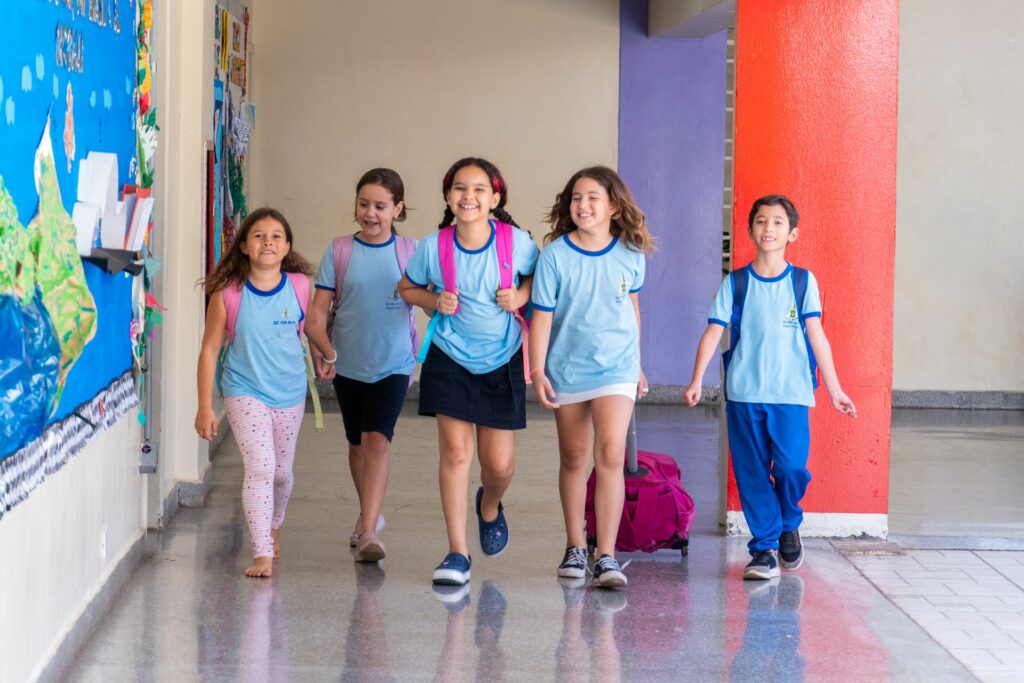 Censo Escolar DF 2025: Rede pública atende 448 mil estudantes e orienta políticas.