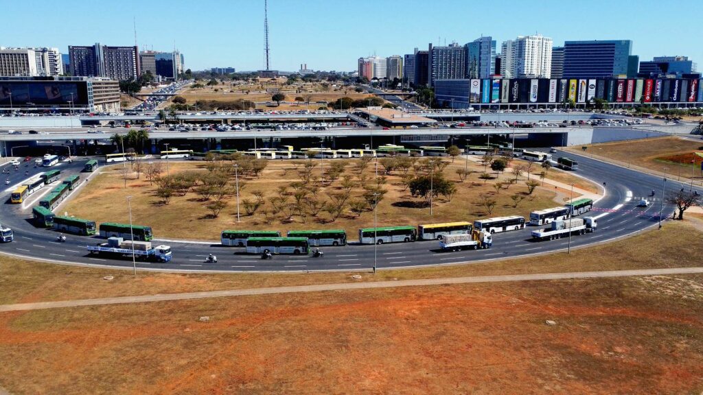 DF Revoluciona Mobilidade em 2025: 'Vai de Graça', Tecnologia e Frota Euro 6