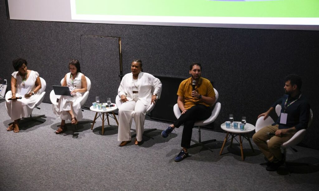 Falta de tempo cultura Brasil