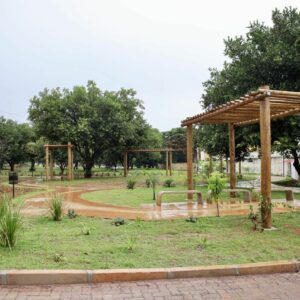 Praça Dr. Antônio Leitão Torres de Araújo é inaugurada no SIA pelo Grupo Sabin