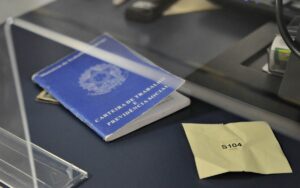 Agências do Trabalhador do DF Oferecem 489 Vagas de Emprego; Salário Chega a R$ 3.285