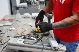 CEB IPes Economiza R$ 4,5 Milhões ao Recuperar 15 Mil Luminárias no DF