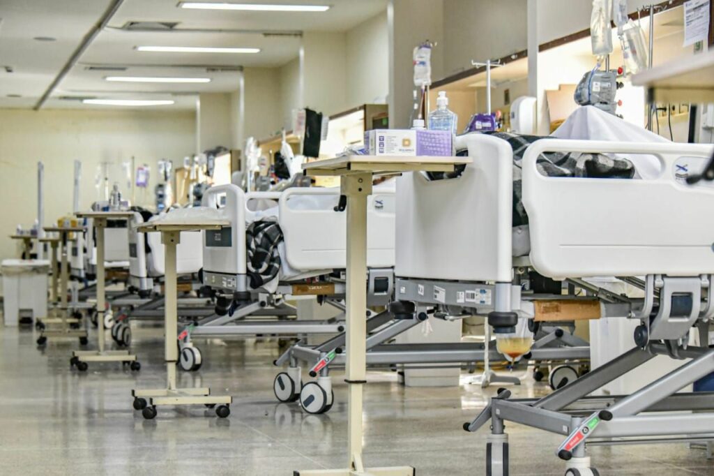 Hospital de Base receberá 24 novas camas elétricas via edital do IgesDF