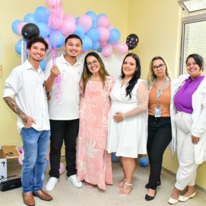 Humanização em Cuidados Paliativos: HRSM realiza chá-revelação para avó